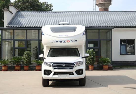 四驅強者，這幾款房車無畏崎嶇