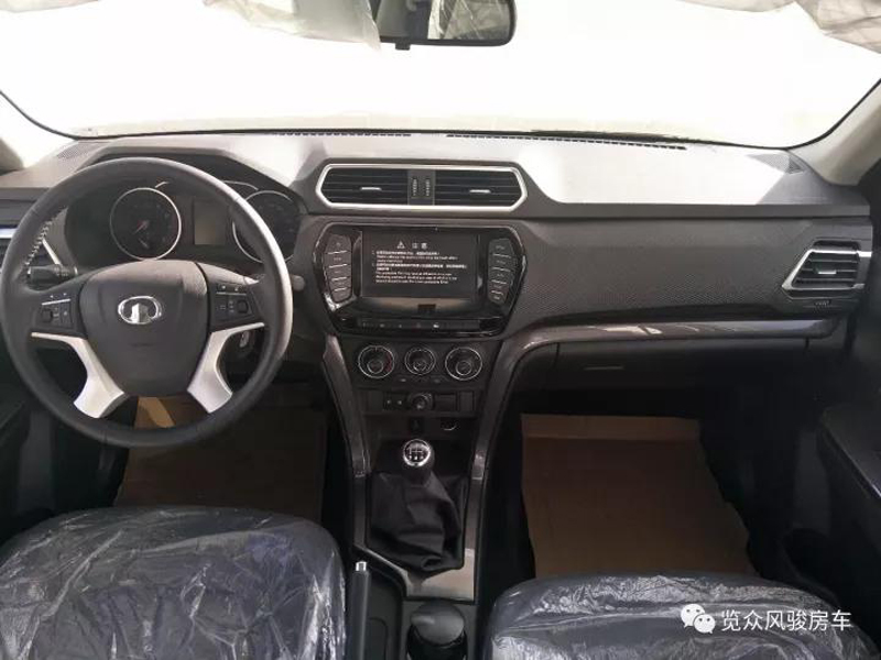 這么大的床，房車上少見，趕緊選