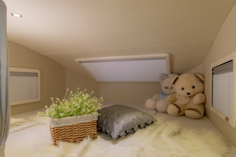 多款四驅房車,你看中哪個? 多款四驅房車,你看中哪個?