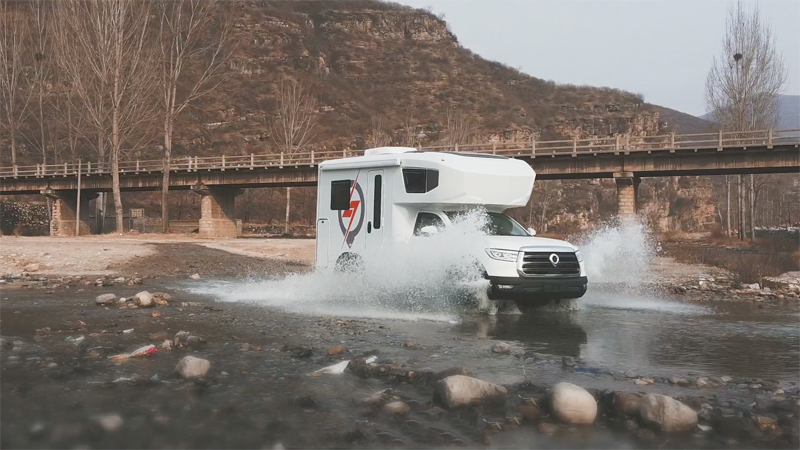 自由炮房車,讓旅行更自由 自由炮房車,讓旅行更自由