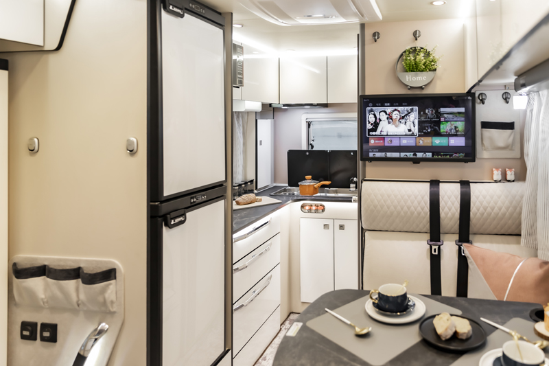 自由炮AB同展，您選哪款？