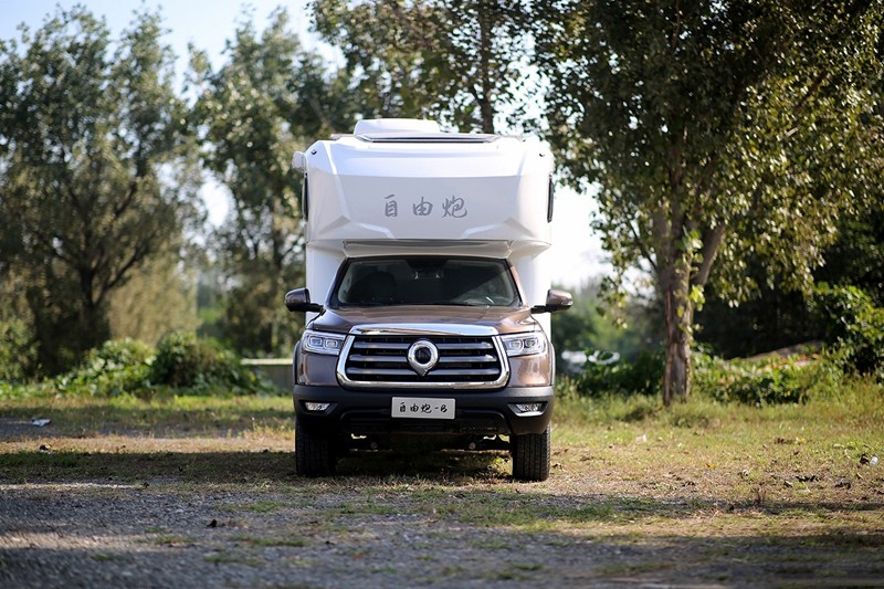 自由炮滿分選手,房車生活新體驗 自由炮滿分選手,房車生活新體驗