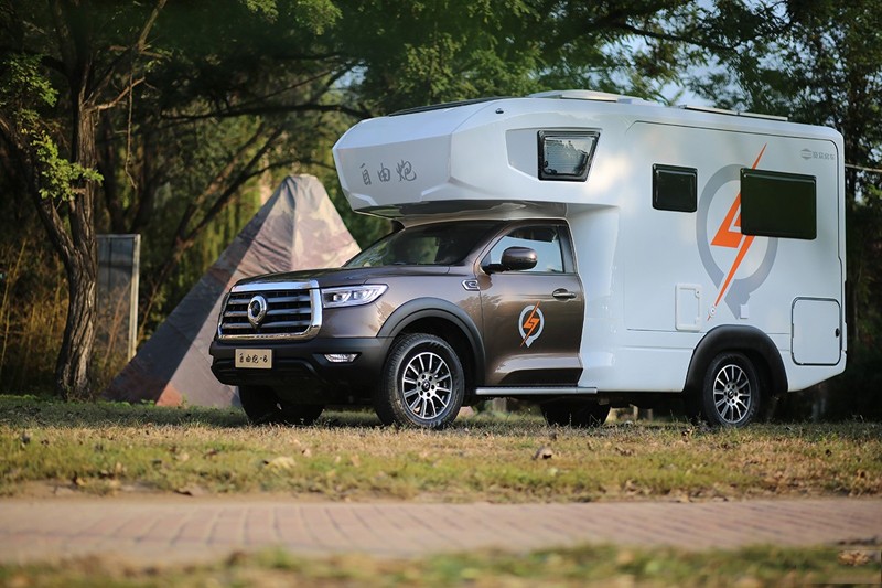 C本就能開,新款時尚越野房車,動力沒得說 C本就能開,新款時尚越野房車,動力沒得說