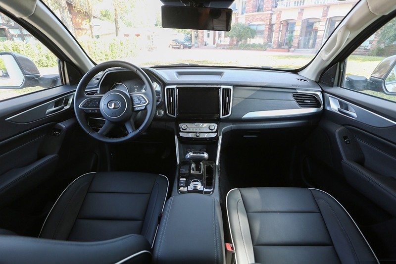 C本就能開,新款時尚越野房車,動力沒得說 C本就能開,新款時尚越野房車,動力沒得說