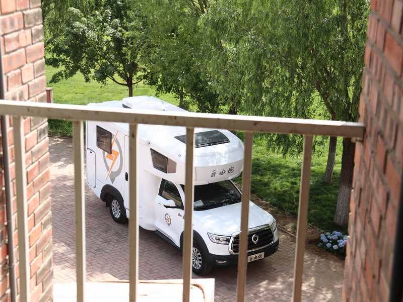 越野房車(chē)哪家好？四驅(qū)皮卡房車(chē)能滿足越野需求么？