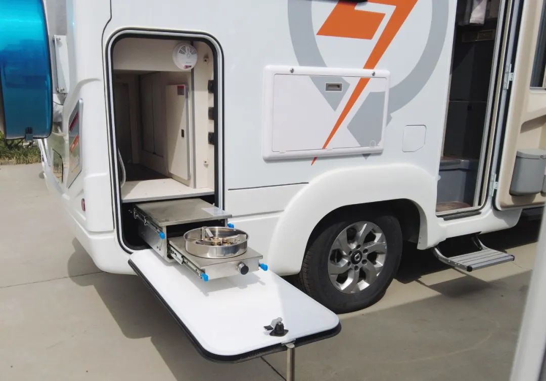 容納全家的幸福,承載你的熱愛!你的愛好必須要滿足! 容納全家的幸福,承載你的熱愛!你的愛好必須要滿足!