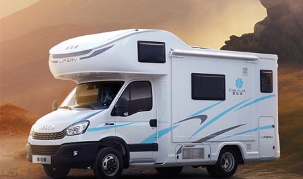 真性價比“卷王”房車，還得看塞拉維雙拓展！