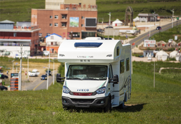 過幾天沈陽特熱鬧，這么多房車